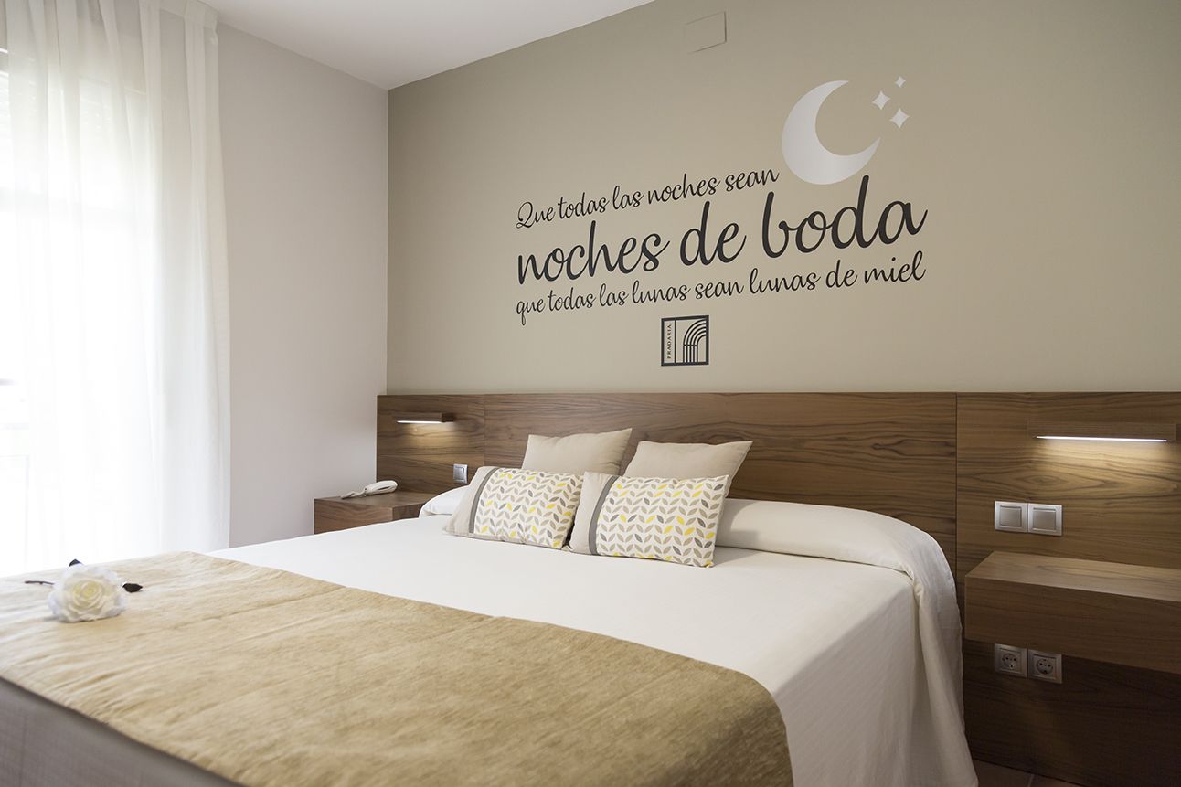 double room | desk, free wifi, bed sheets