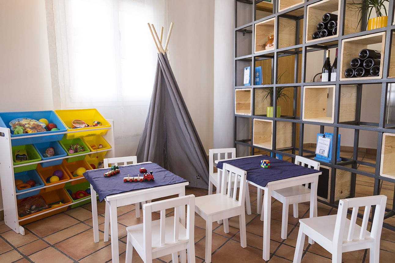 children’s play area – indoor