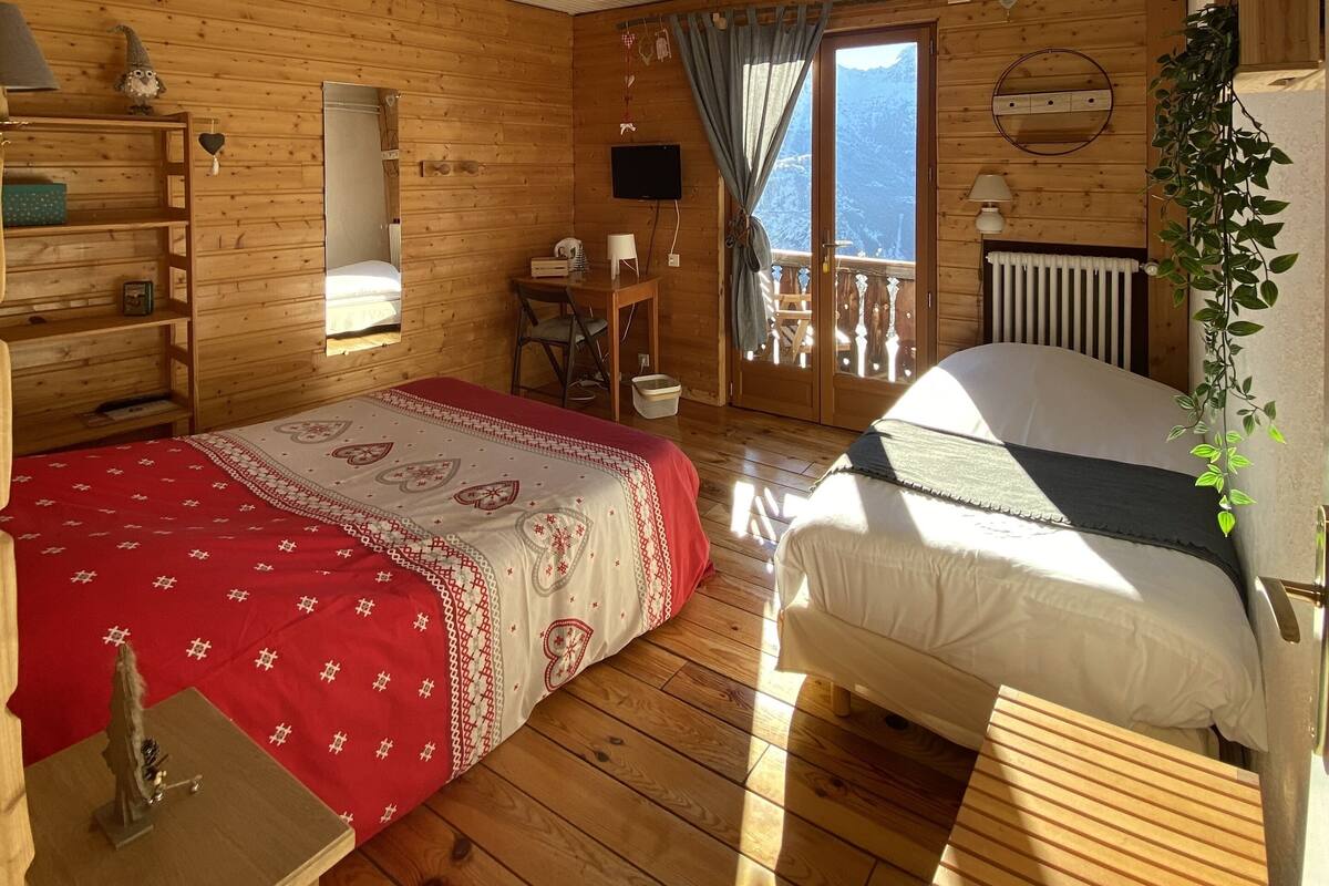 Comfort Triple Room, Mountain View (6)