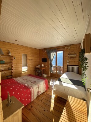 Phòng 3 tiện nghi đơn giản, quang cảnh núi (6)