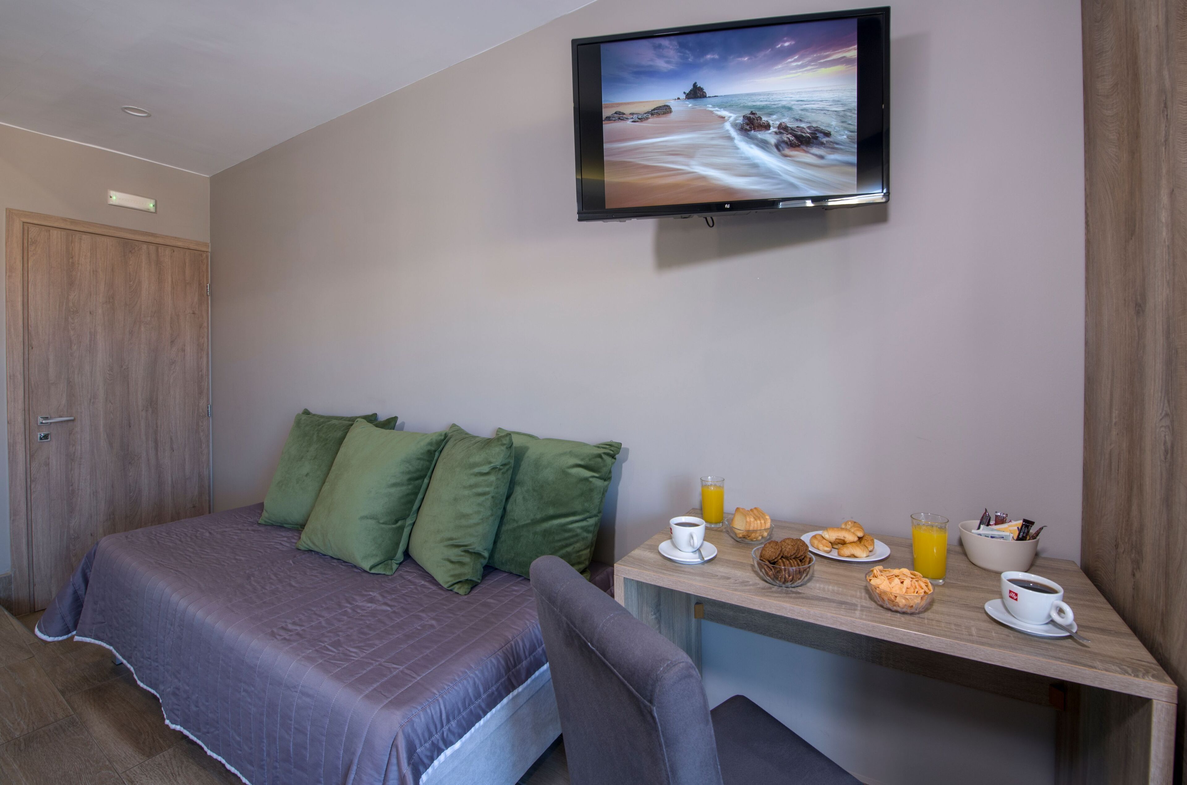In-room safe, blackout curtains, soundproofing, iron/ironing board