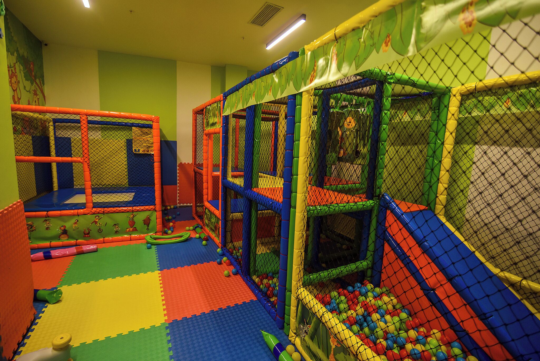 children’s play area – indoor