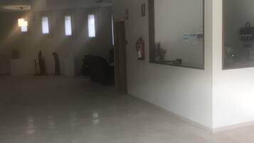 Aparcamiento sin asistencia gratuito