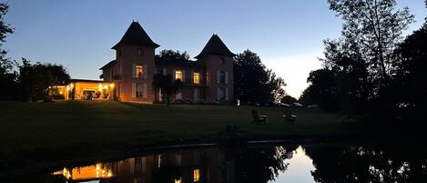 Fachada da propriedade