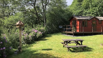 Deluxe Cabin, 1 Bedroom, Non Smoking, River View | Property grounds