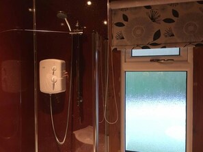 Chalet Deluxe, 2 chambres, non-fumeur, vue parc | Salle de bain