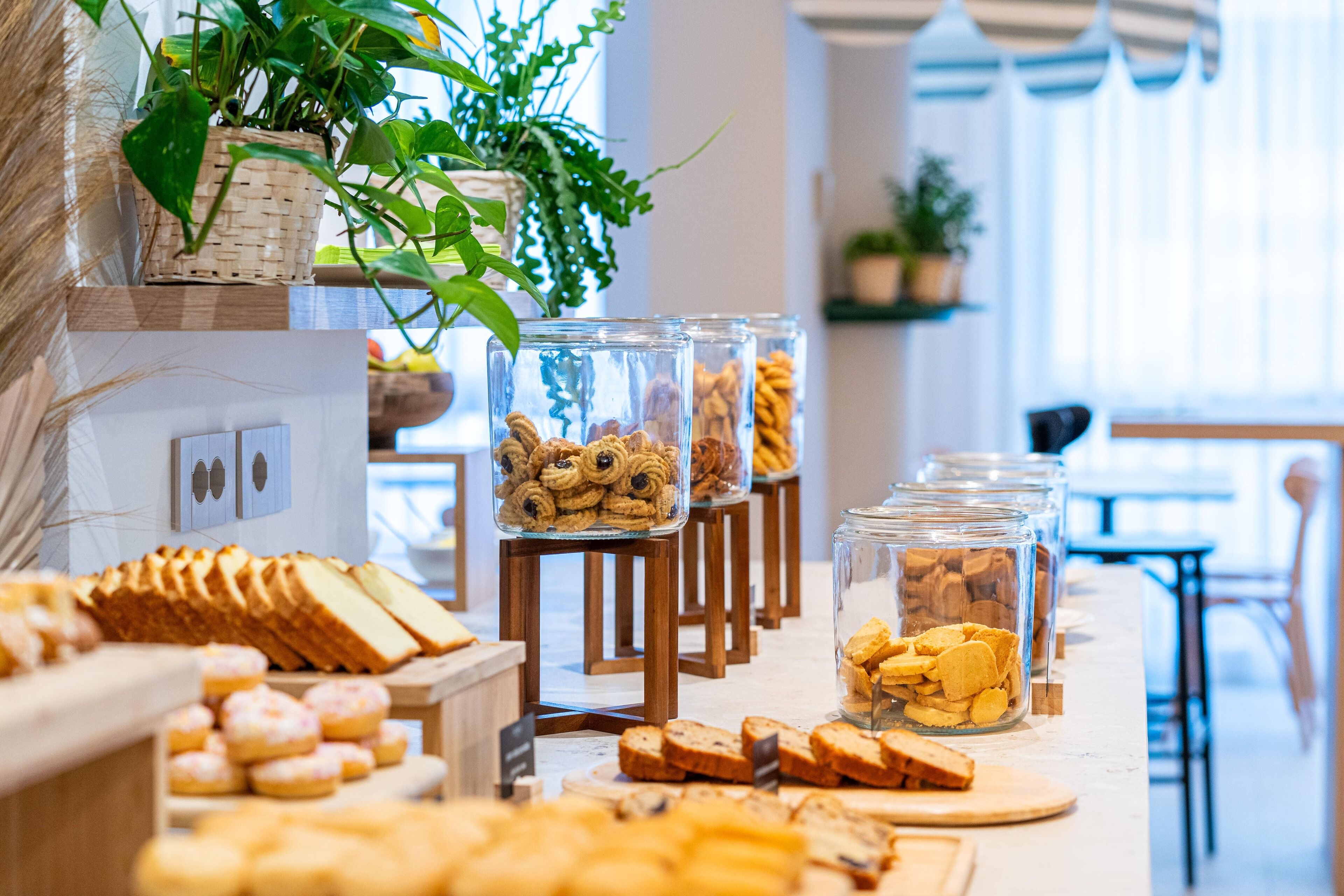 daily buffet breakfast (eur 12 per person)