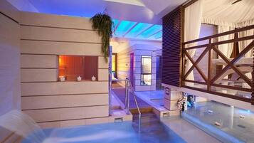 室內 Spa 池