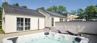 Awesome home in Væggerløse