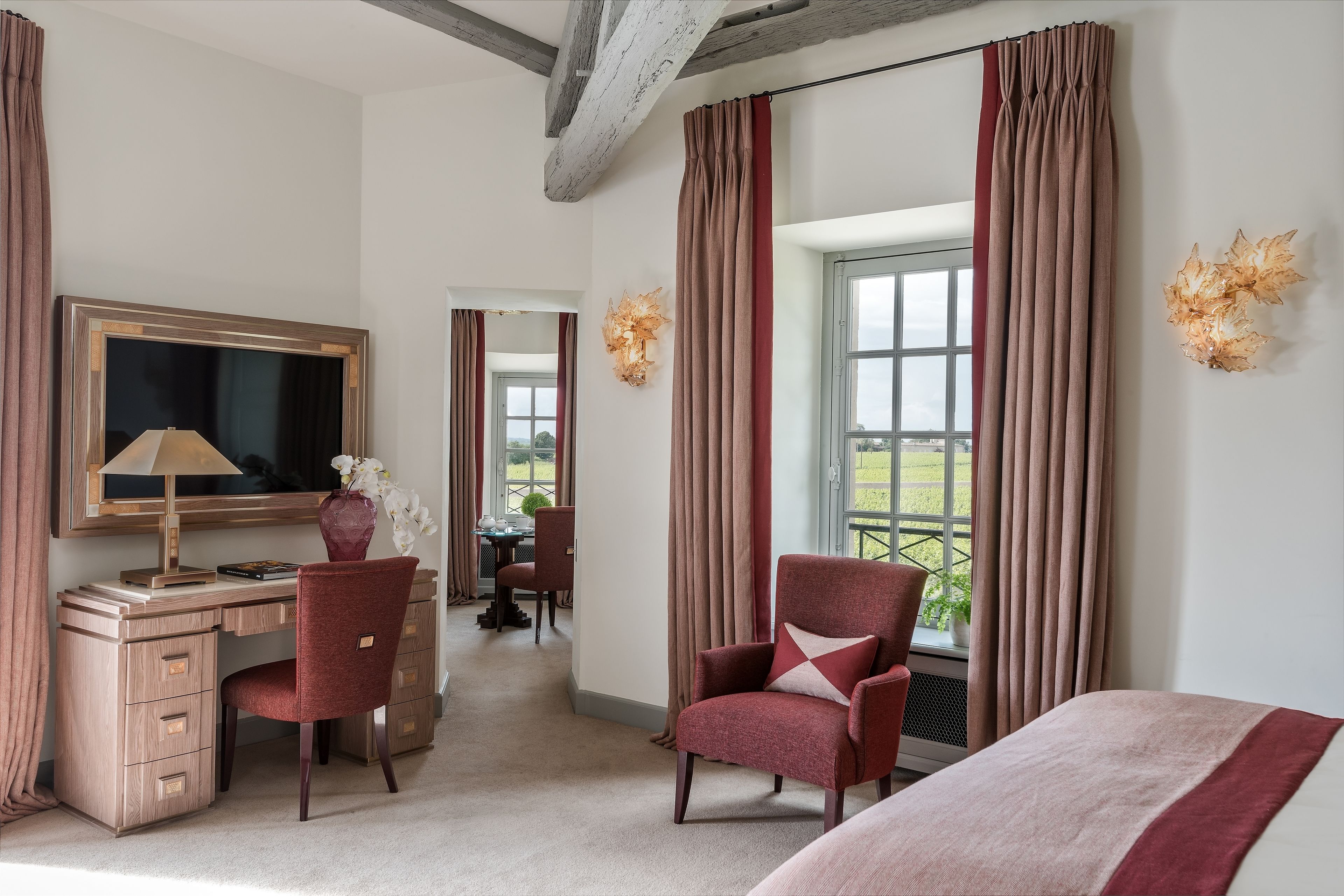 suite | premium bedding, memory-foam beds, minibar, in-room safe