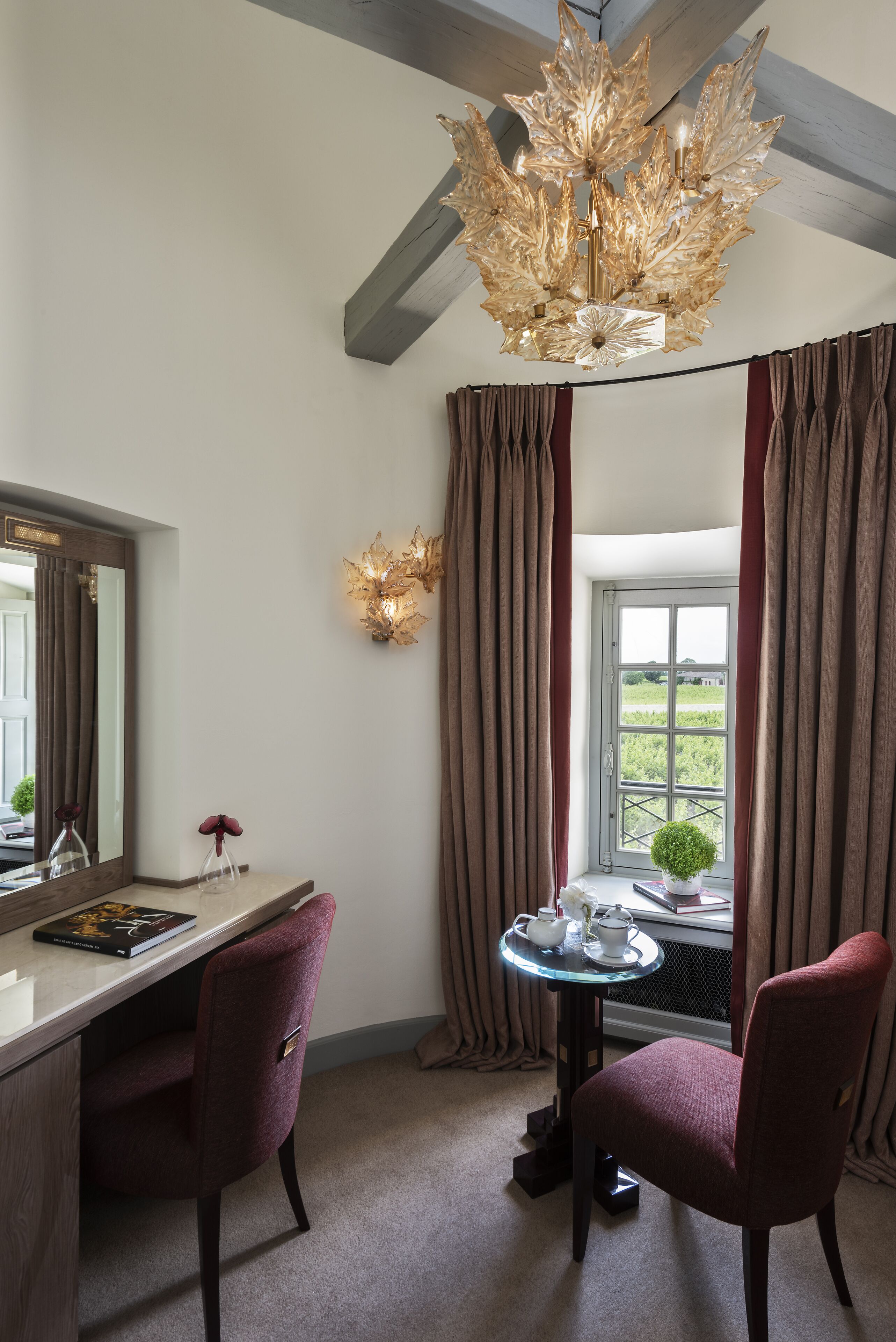 suite | vineyard view