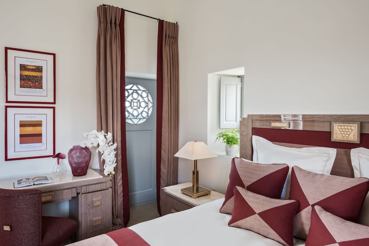 deluxe room | premium bedding, memory-foam beds, minibar, in-room safe