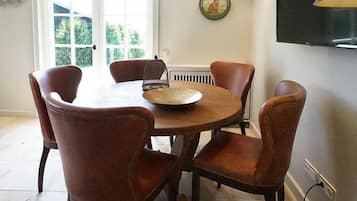 Deluxe-Haus, eigenes Bad, Gartenblick | Verschiedenes
