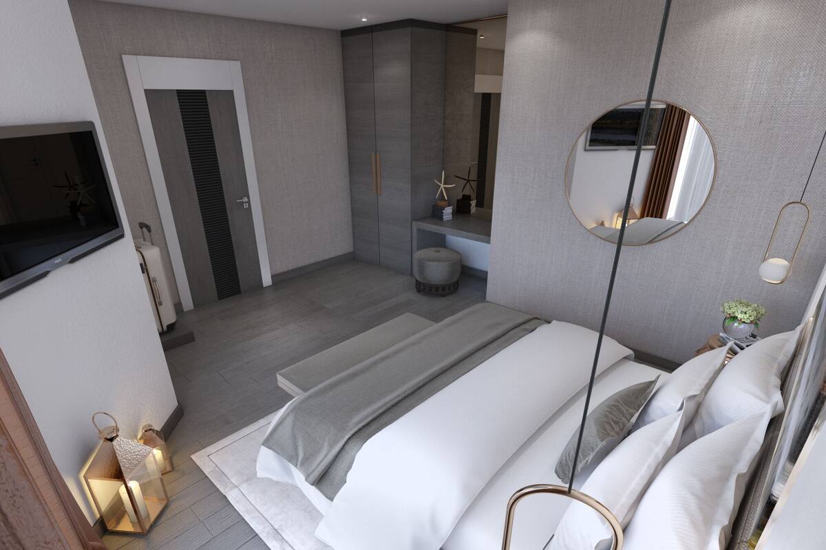 Premium bedding, minibar, in-room safe, blackout drapes