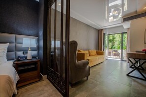 Flat-screen TV - Hotel Palazzo del Mare - Essenza (Kotor)