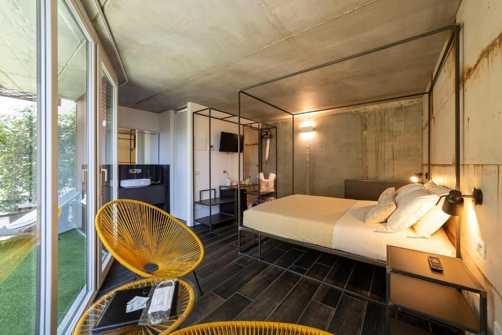 Classic Double Room | Soundproofing, WiFi (free), bed sheets