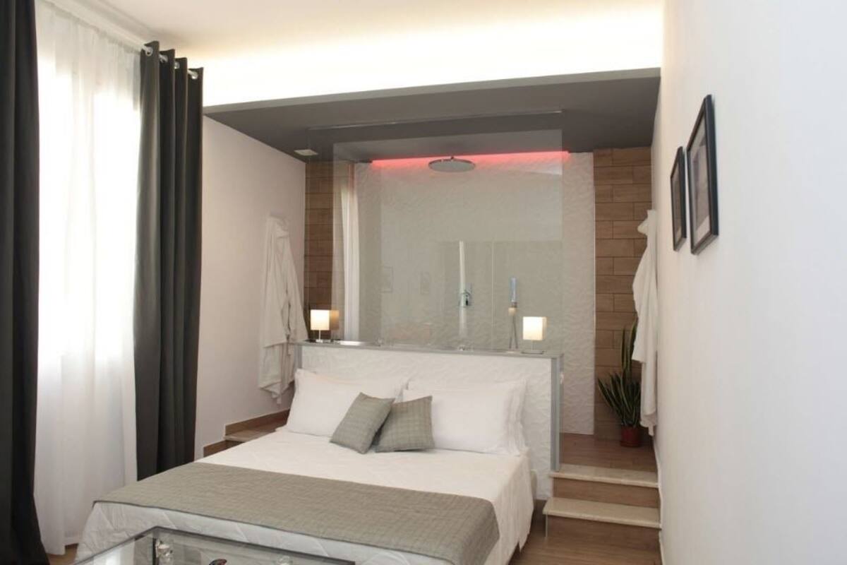 Apartment, 2 Bedrooms | Soundproofing, free WiFi, wheelchair access