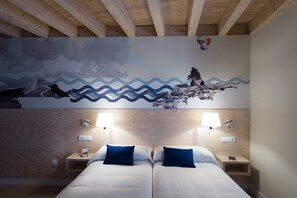 1 bedroom, desk, soundproofing, free cots/infant beds - Hotel Tematico Do Banco Azul (Fisterra)