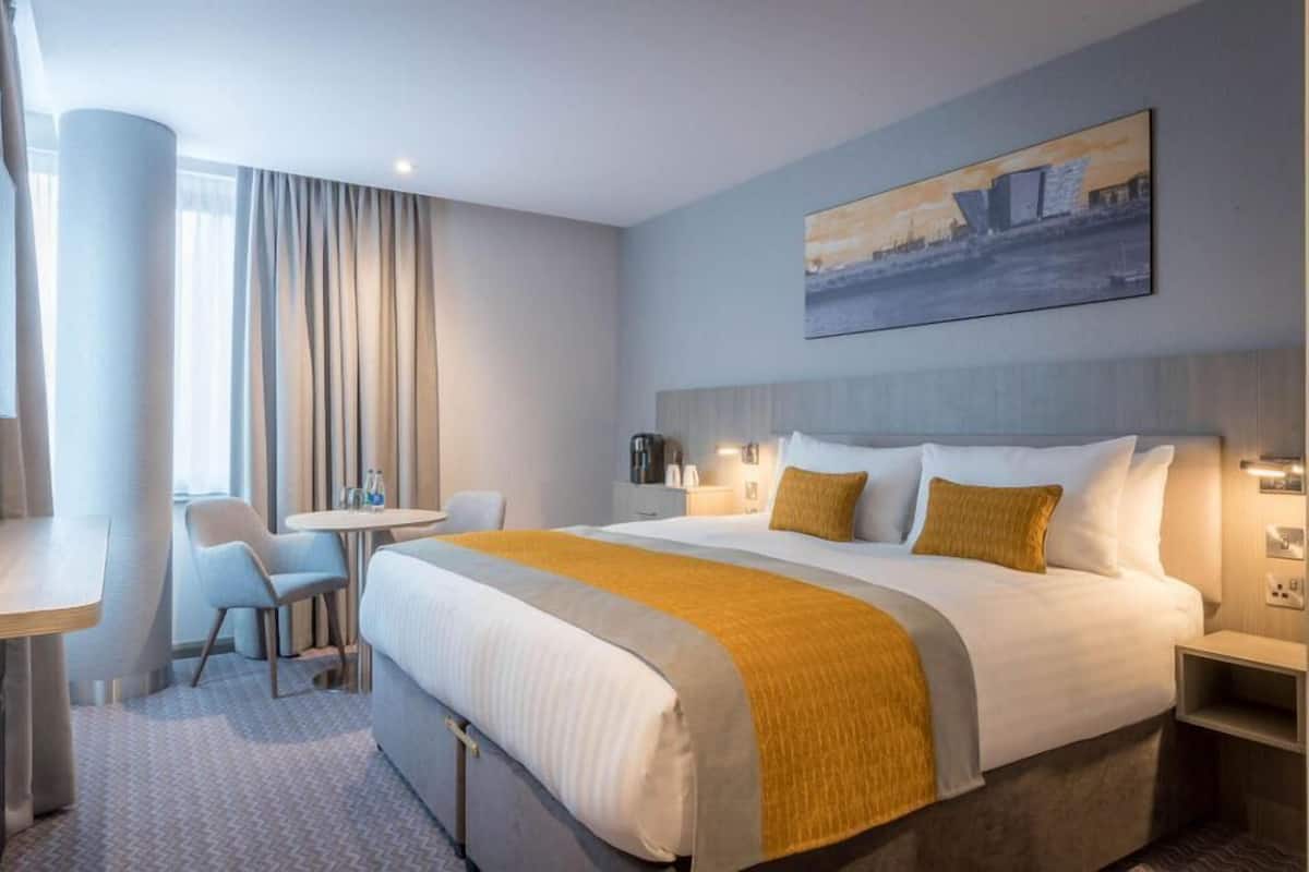 Coffres-forts dans les chambres, bureau, chambres insonorisées