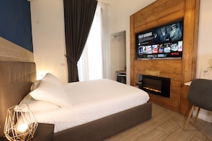 Deluxe Double Room with Balcony - Dependence | 1 Schlafzimmer, Bettwäsche aus ägyptischer Baumwolle