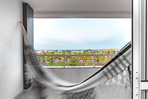 Comfort appartement, 4 slaapkamers, keuken, uitzicht op zee | Veranda