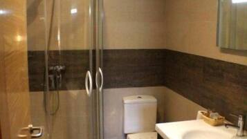 Deep soaking tub, hair dryer