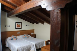 Cunas gratuitas, camas supletorias, wifi gratis