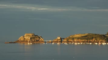 Vue depuis lâhĂ©bergement