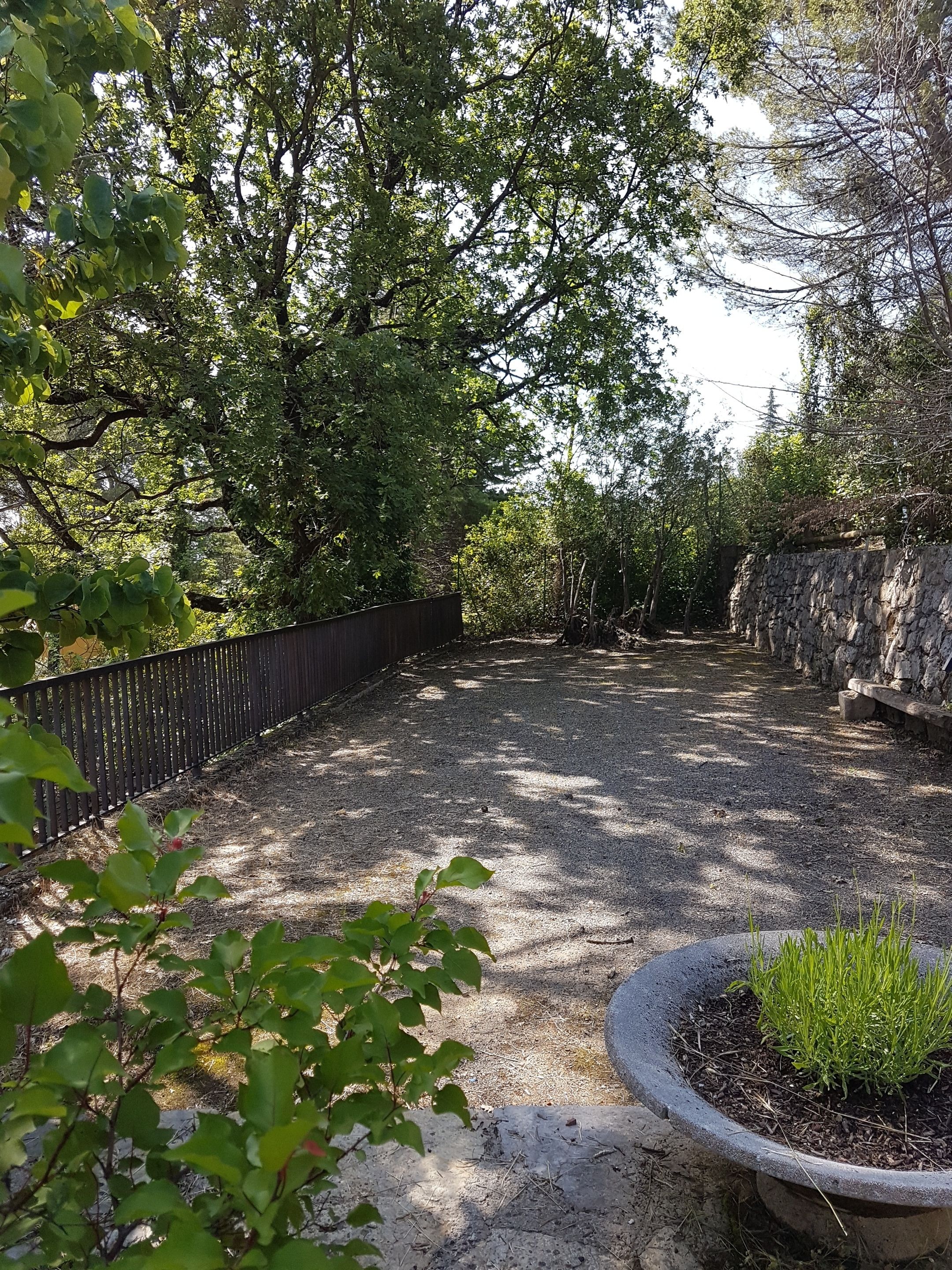 Área de juegos infantiles al aire libre
