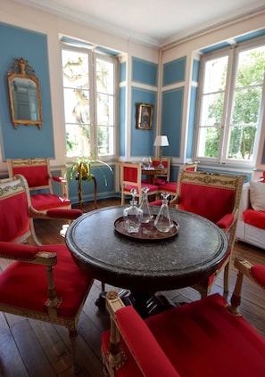 Lobby sitting area