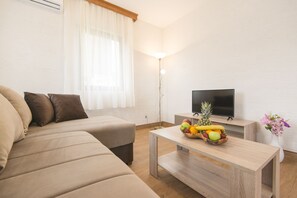 TV màn hình phẳng 