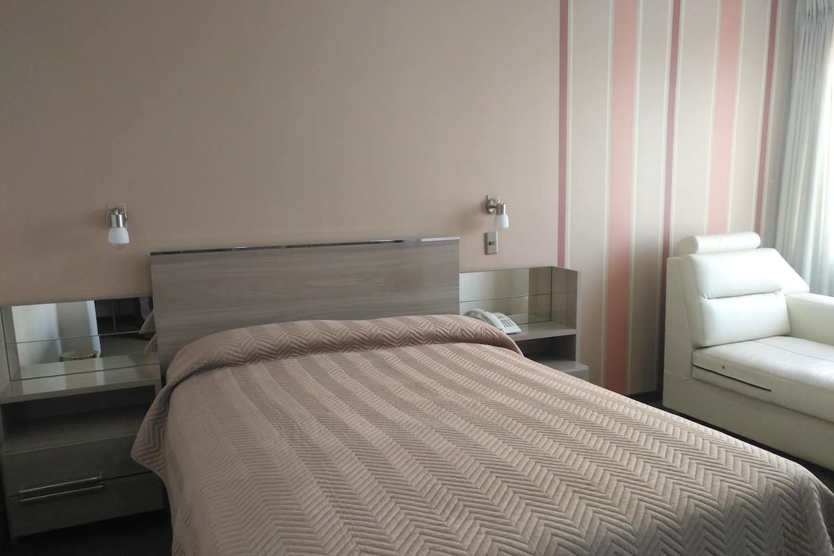 Tweepersoonskamer, 1 tweepersoonsbed | Gratis wifi, beddengoed