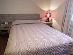 2 chambres, accès au Wi-Fi (inclus)