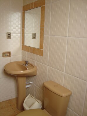 تجهيزات دش، مستلزمات مجانية للعناية الشخصية