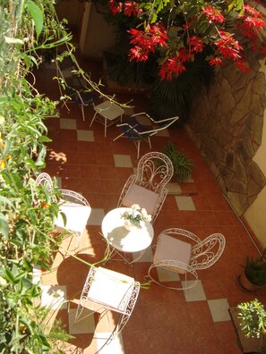 شرفة/رواق