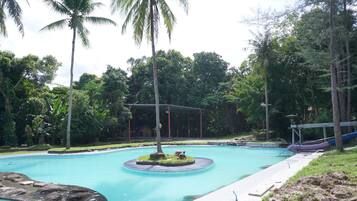 Piscina externa