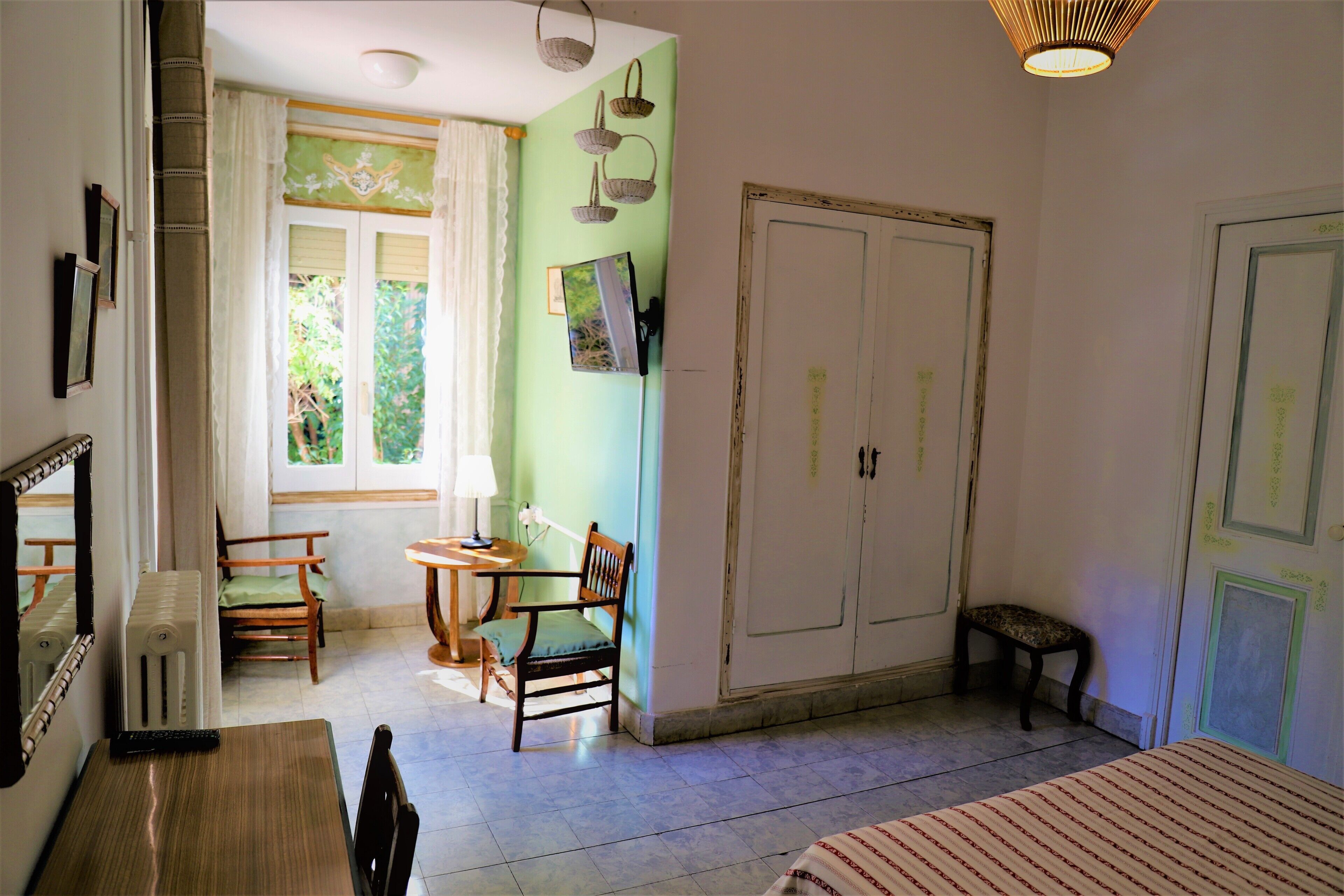 Photo - Hostal Montsoliu