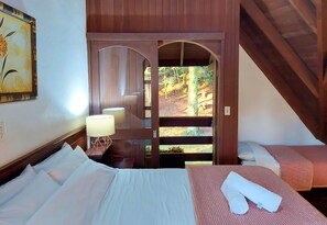 舒适木屋, 多张床, 无烟房 | 遮光窗帘、免费 WiFi、床单