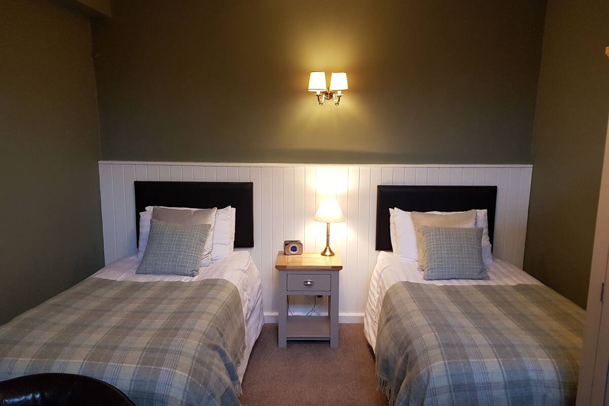 Comfort Double Room | Egyptian cotton sheets, premium bedding, in-room safe