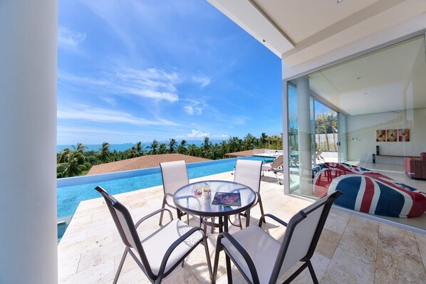 3 Bedrooms Villa | Room amenity