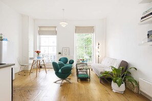 Apartamento, 1 quarto | Área de estar