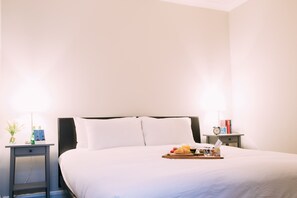 Apartment, 2 Bedrooms | 2 bedrooms, laptop workspace, iron/ironing board, cots/infant beds - Cosy Finborough Road Gem - DNS (London)