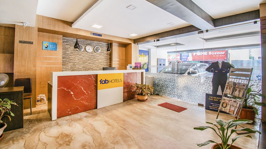 FabHotel Jansi Deluxe