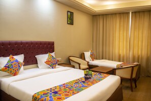 Premium Double Room, Non Smoking | Minibar, desk, soundproofing, free WiFi - FabHotel Prazeres Boutique PanajI (Panaji)