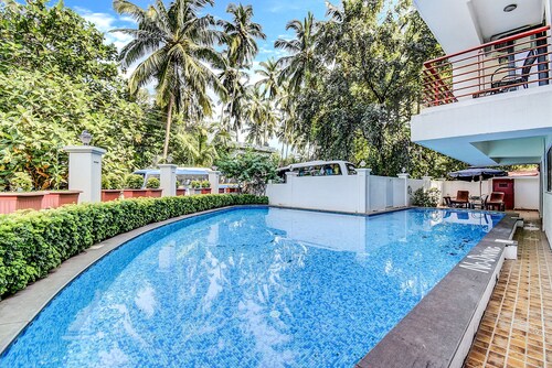 FabHotel Arotel Calangute Beach