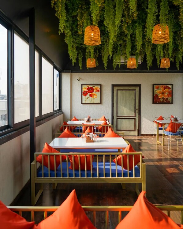 Restaurant - FabHotel Prime Sapphire Inn (Jaipur)