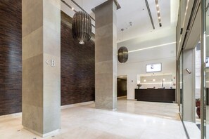 Lobby - Luxury Three-Bedroom/Terrace Over City View (Jerusalem)