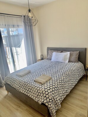 2 bedrooms, iron/ironing board, free WiFi, bed sheets - Evitas House  is in the heart of Kato Paphos ,4 minutes walk to the sea! (Paphos)