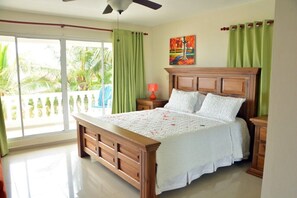 7 habitaciones y caja de seguridad en la habitación 