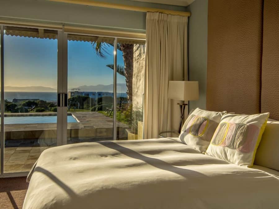 Habitación de lujo doble, 1 cama de matrimonio grande, vistas al mar | Vistas desde la habitación